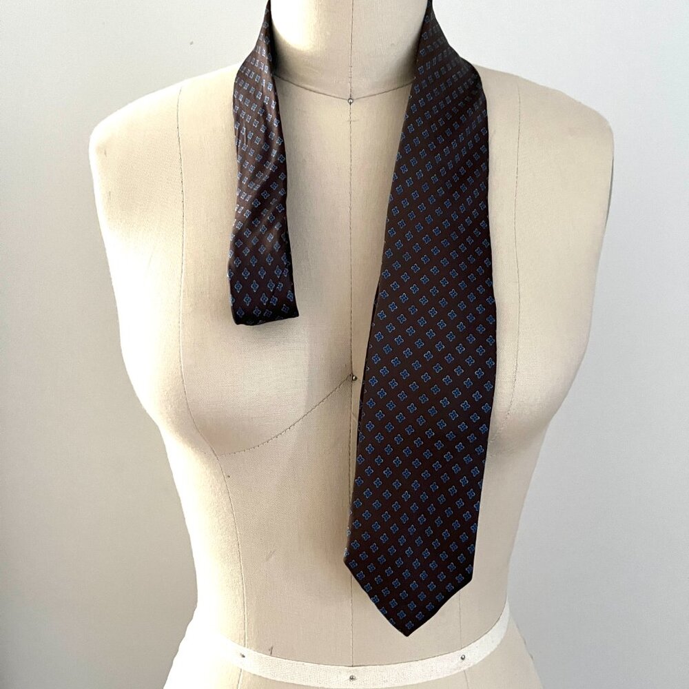 Vintage Christian Dior Cravates Neck tie Brown Blue 100% Silk Tie Quiet Luxury